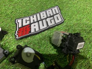 Сервопривод заслонок печки RENAULT SAMSUNG SM3 L38 H4M 277424777R 4 ракурс