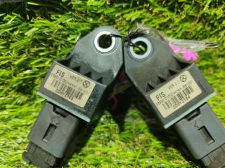 Датчик airbag HYUNDAI SONATA LF L4NAFA453296 95930c1000 4 ракурс