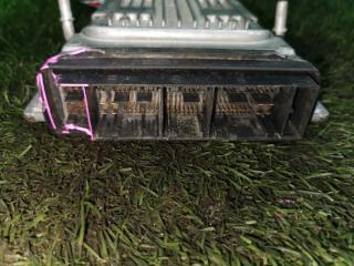Блок управления efi BMW 7-SERIES F02 N63B44A 12148610680 4 ракурс