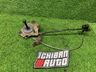 Крепеж запаски KIA MOHAVE HM D6EA 628002J000 4 ракурс