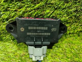 Блок управления топливным насосом JEEP CHEROKEE KL ED6 68434538AA 3 ракурс