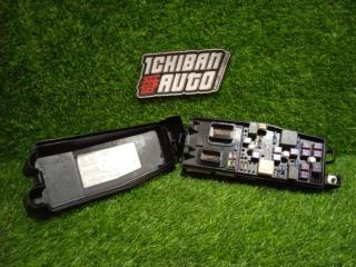 Блок предохранителей KIA MOHAVE HM D6EA 919502J060 4 ракурс