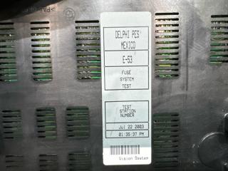 Блок предохранителей BMW X5 E53 M54B30 61138384525 3 ракурс