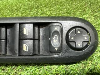 Блок упр. стеклоподьемниками передний левый 3008 2011 T84 DV6C