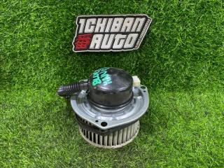 Мотор печки NISSAN BLUEBIRD HNU12 27220W1002 2 ракурс Мотор печки NISSAN BLUEBIRD HNU12 27220W1002 2 ракурс