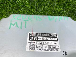 Блок управления двс TOYOTA DYNA XZU695 N04C 89880-37263 2 ракурс