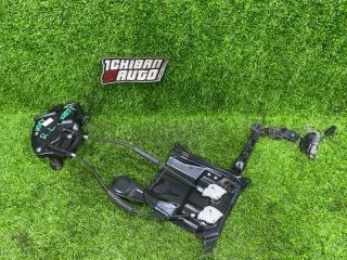Доводчик двери левый задний TOYOTA VOXY ZRR75 8500628060 1 ракурс