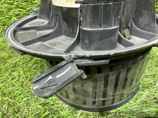 Мотор печки JETTA 2011 162 CAYC