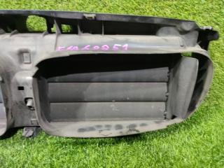Решетка радиатора BMW 5-SERIES F10 N52B30A 51747200824 3 ракурс Решетка радиатора BMW 5-SERIES F10 N52B30A 51747200824 3 ракурс