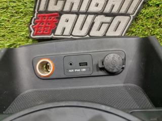 Бардачок между сиденьями KIA SPORTAGE SL D4HA 846313W030 4 ракурс Бардачок между сиденьями KIA SPORTAGE SL D4HA 846313W030 4 ракурс