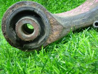 Рычаг задний левый SORENTO 2009 XM D4HA