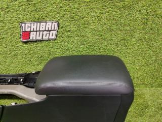 Бардачок между сиденьями INFINITI Q70 Y51 V9X 969051MA0B 5 ракурс Бардачок между сиденьями INFINITI Q70 Y51 V9X 969051MA0B 5 ракурс