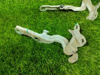 Петля капота CHEVROLET ORLANDO J309 Z20D1 95142831 4 ракурс Петля капота CHEVROLET ORLANDO J309 Z20D1 95142831 4 ракурс