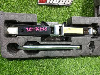 Ящик под инструменты AUDI A4 8K2 CAEB 8T0012109A 3 ракурс