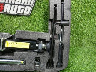 Ящик под инструменты AUDI A4 8K2 CAEB 8T0012109A 4 ракурс