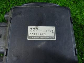 Датчик расхода воздуха MITSUBISHI DEBONAIR S22A 6G72 E5T06075 2 ракурс