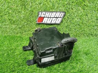 Блок предохранителей левый KIA SORENTO XM D4HA 91200-2P033 3 ракурс