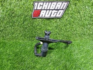 Форсунка омывателя левая BMW 5-SERIES E60 M54B25 61677038415 3 ракурс