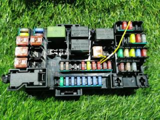 Блок предохранителей салон левый TRAX 2019 U200 LUV