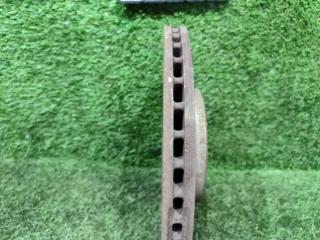 Тормозной диск передний VOLKSWAGEN PASSAT A32 CFFB 561615301A 4 ракурс