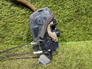 Замок двери задний правый M35 2006 Y50 VQ35DE