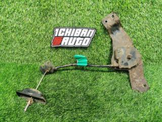 Крепеж запаски HYUNDAI GRAND STAREX TQ D4CB 628004H000 2 ракурс Крепеж запаски HYUNDAI GRAND STAREX TQ D4CB 628004H000 2 ракурс