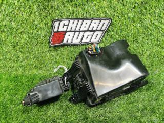 Блок предохранителей под капот левый HYUNDAI TUCSON LM D4HA 919412S012 2 ракурс