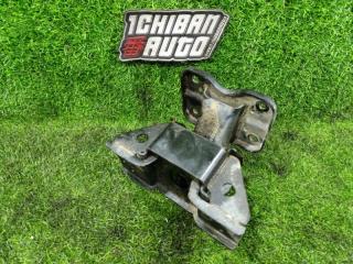 Подушка кпп задняя KIA BONGO PU J3 218304E020 4 ракурс