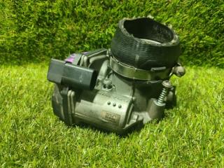 Дроссельная заслонка AUDI A4 8K2 CAEB 06F133062J 4 ракурс Дроссельная заслонка AUDI A4 8K2 CAEB 06F133062J 4 ракурс