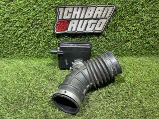 Патрубок воздушн.фильтра NISSAN ALTIMA L33 QR25DE 165763TA0B 5 ракурс