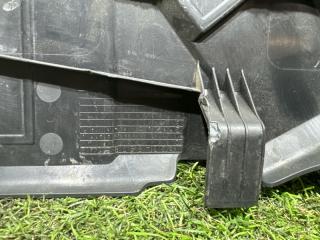 Крышка двс декоративная BMW 1-SERIES F20 N47D20C 11147810802 4 ракурс
