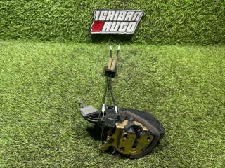 Замок двери задний правый M45 2005 Y50 VK45DE