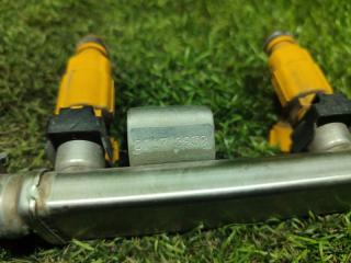 Топливная рейка HYUNDAI ACCENT RB G4FA 35310-2B020 3 ракурс Топливная рейка HYUNDAI ACCENT RB G4FA 35310-2B020 3 ракурс