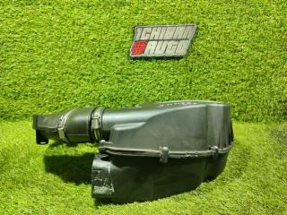 Корпус воздушного фильтра левый BMW 7-SERIES F02 N63B44A 13717577464 4 ракурс