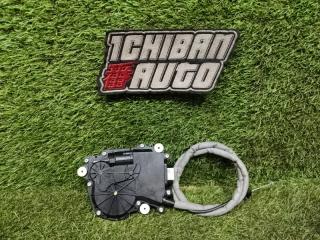 Электропривод BMW 7-SERIES F02 N63B44A 51247191213 3 ракурс