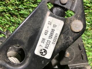 Замок капота левый передний BMW 7-SERIES F02 N63B44 7206453 3 ракурс