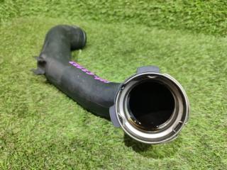 Патрубок интеркулера BMW 7-SERIES F01 N54B30 13717582314 2 ракурс