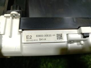 Спидометр TOYOTA CROWN MAJESTA UZS207 3UZ-FE 83800-30E20 3 ракурс