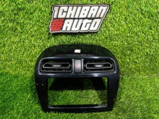 Запчасть консоль магнитофона MITSUBISHI MIRAGE