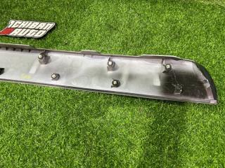 Накладка 5-й двери NISSAN CUBE BNZ11 908103U001 2 ракурс