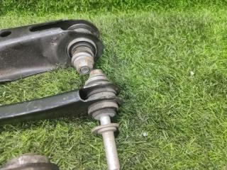 Рычаг правый задний BMW 3-SERIES F30 N47D20C 33326884694 4 ракурс Рычаг правый задний BMW 3-SERIES F30 N47D20C 33326884694 4 ракурс