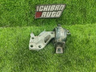 Подушка кпп передняя левая CHEVROLET TRAX 2013