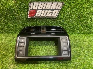 Запчасть консоль магнитофона JAGUAR XE 2016