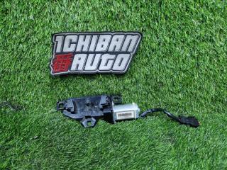 Запчасть замок 5-й двери BMW X6 2011