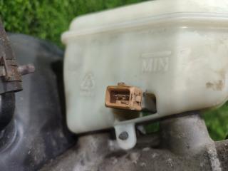 Главный тормозной цилиндр KIA SOUL AM G4FC 585102K300 5 ракурс