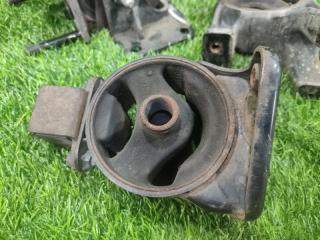 Подушка двигателя KIA SORENTO XM D4HB 218102P100 3 ракурс