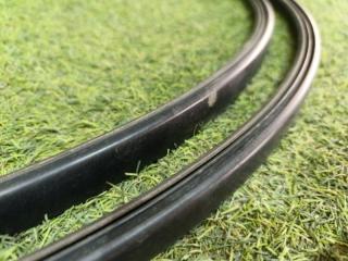 Молдинг на крышу TOYOTA NOAH AZR65 75555-28030 3 ракурс
