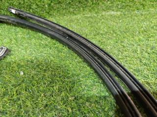 Молдинг на крышу TOYOTA NOAH AZR65 75555-28030 4 ракурс