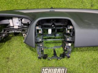 Торпедо JAGUAR XE X760 204DTD T4N15090PVJ 3 ракурс Торпедо JAGUAR XE X760 204DTD T4N15090PVJ 3 ракурс