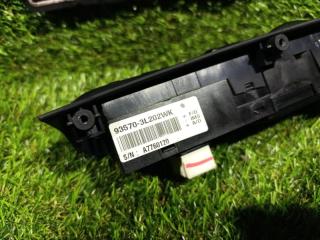 Блок упр. стеклоподьемниками левый передний HYUNDAI GRANDEUR TG G4KC 93570-3L202WK 3 ракурс